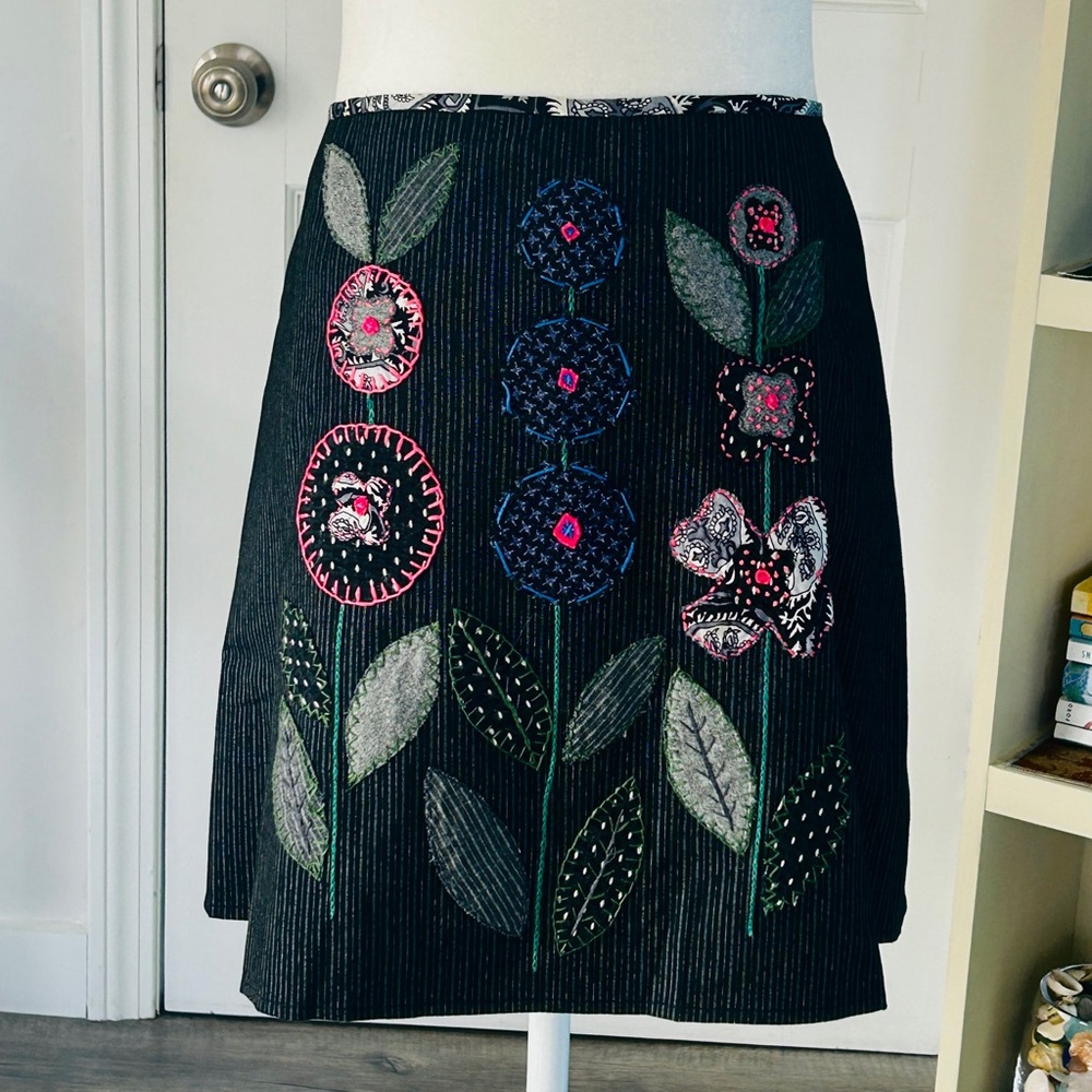 Anthropologie Nanette Lepore Embroidered Pinstripe A-line Skirt (size 6)